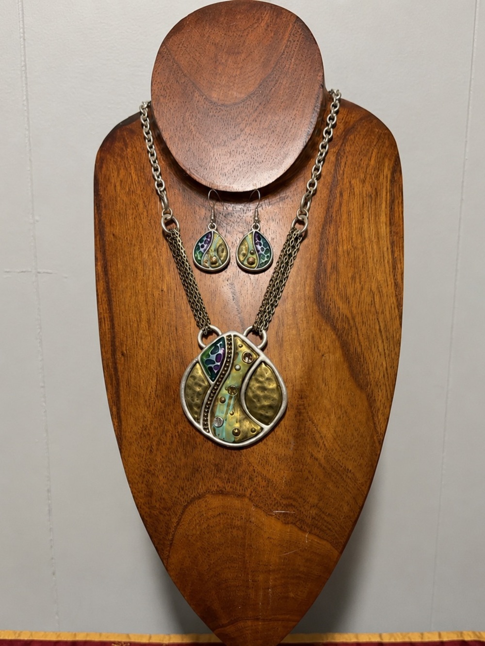 Vintage Modernist Enamel Multi Chain Pendant Necklace & Earring Jewelry Set